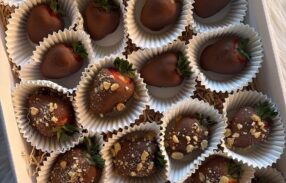 Chocolate-Coated Strawberries