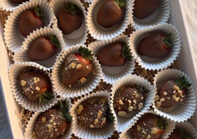 Chocolate-Coated Strawberries